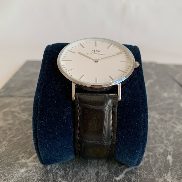 Daniel Wellington Classic Reading 36mm Watch main image 4